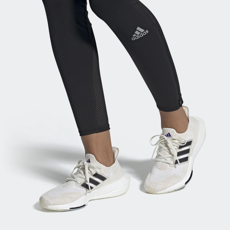 Wmns Ultraboost 21 Primeblue foto 2
