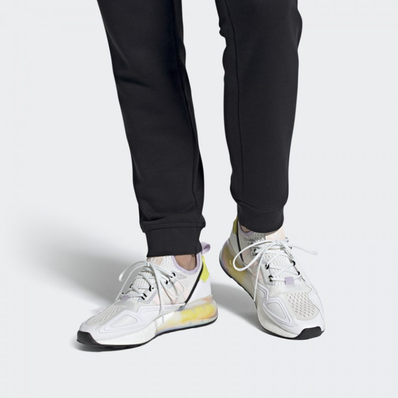 SEPATU SNEAKERS ADIDAS Wmns ZX 2K Boost