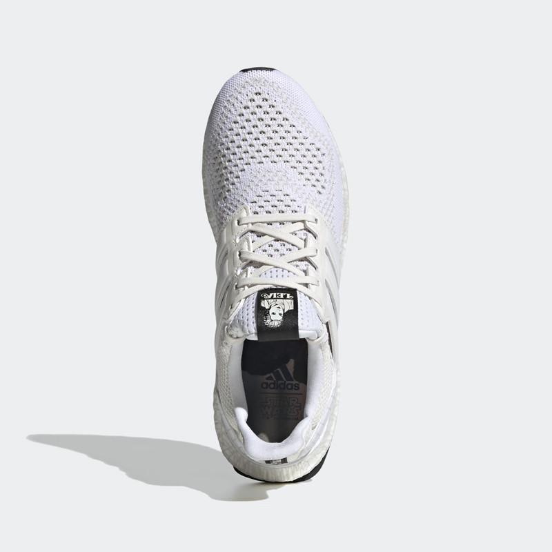SEPATU LARI ADIDAS Ultraboost Dna x Star Wars