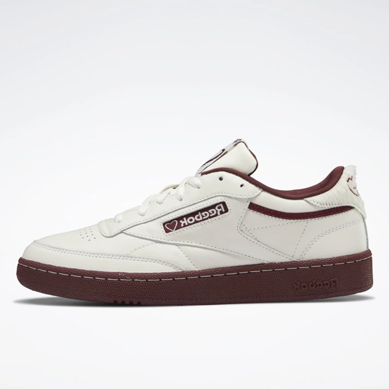 SEPATU SNEAKERS REEBOK Club C 85