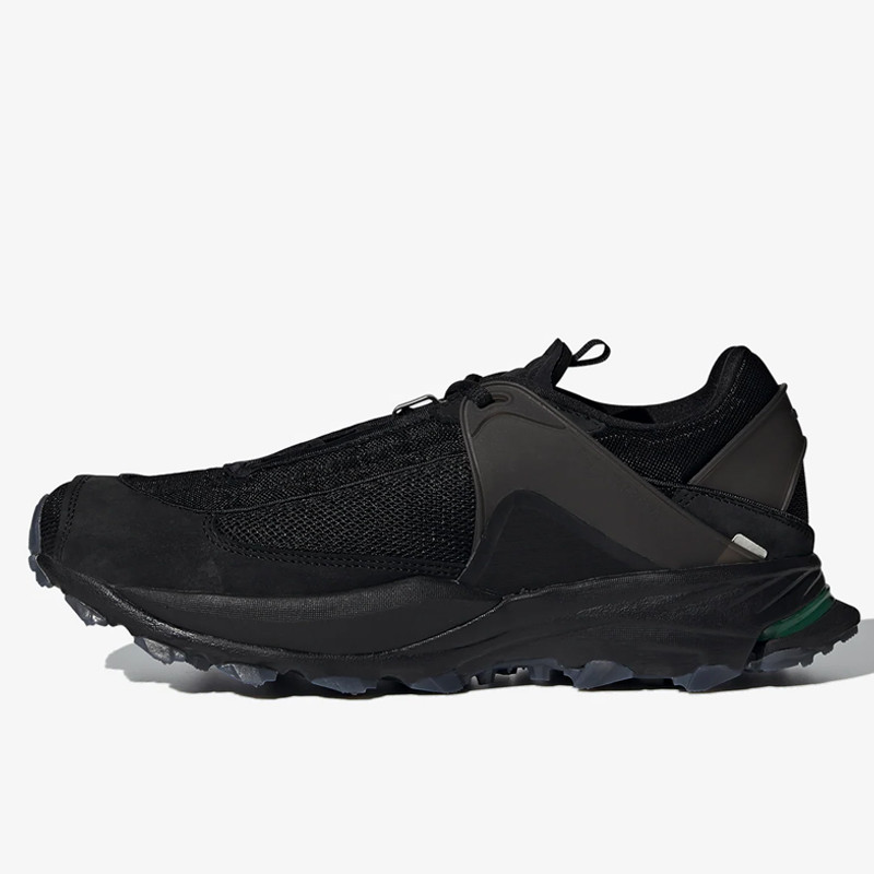 SEPATU TRAIL ADIDAS x OAMC Type O-5