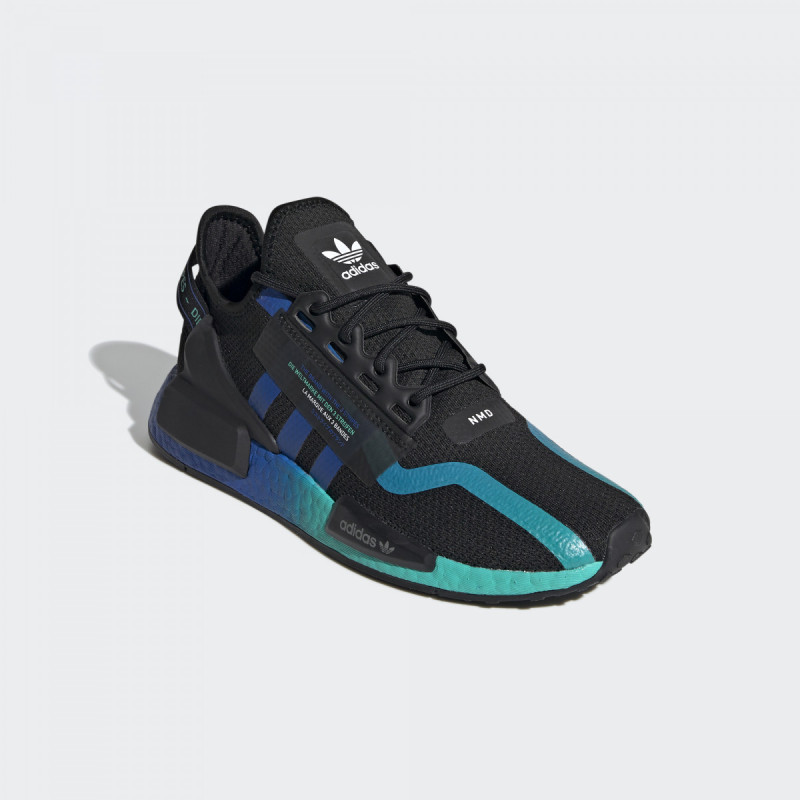 SEPATU SNEAKERS ADIDAS NMD_R1 V2