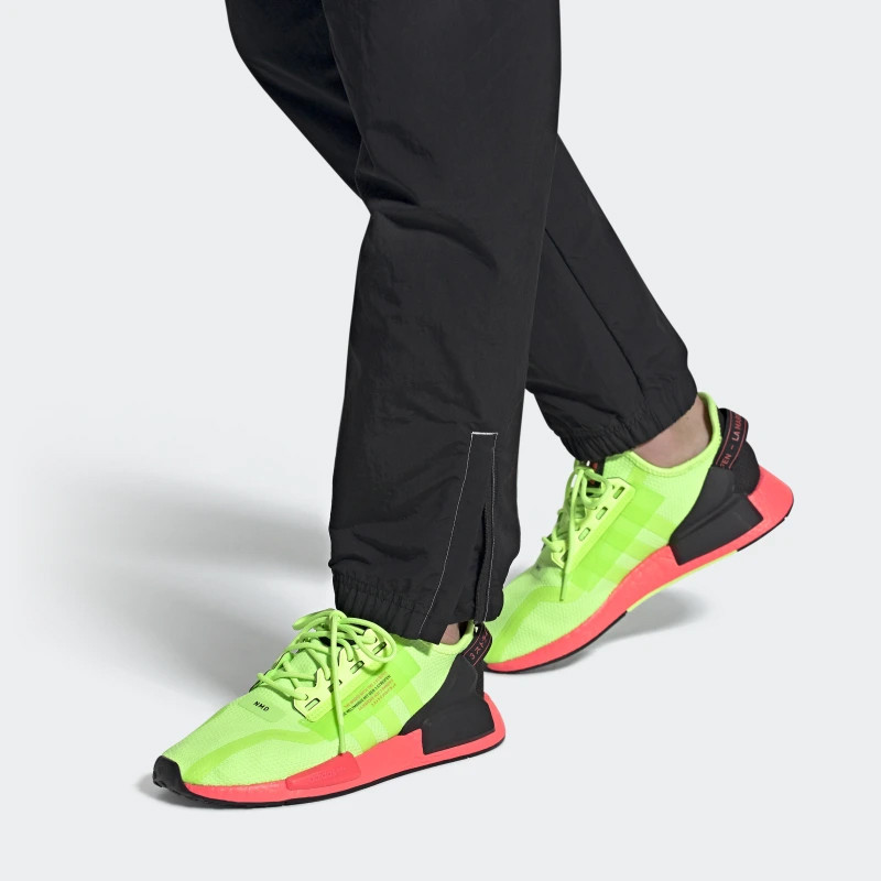 NMD_R1 V2 foto 2