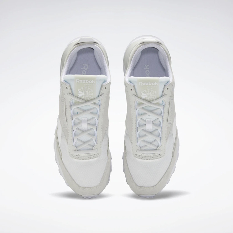 SEPATU SNEAKERS REEBOK Classic Leather Legacy