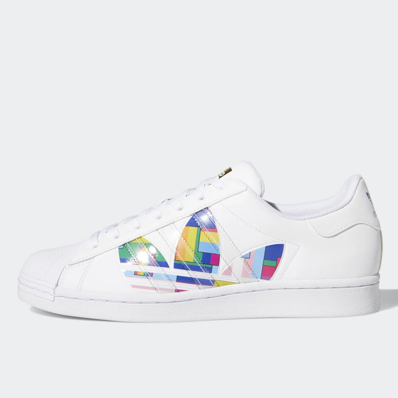SEPATU SNEAKERS ADIDAS Superstar Pride