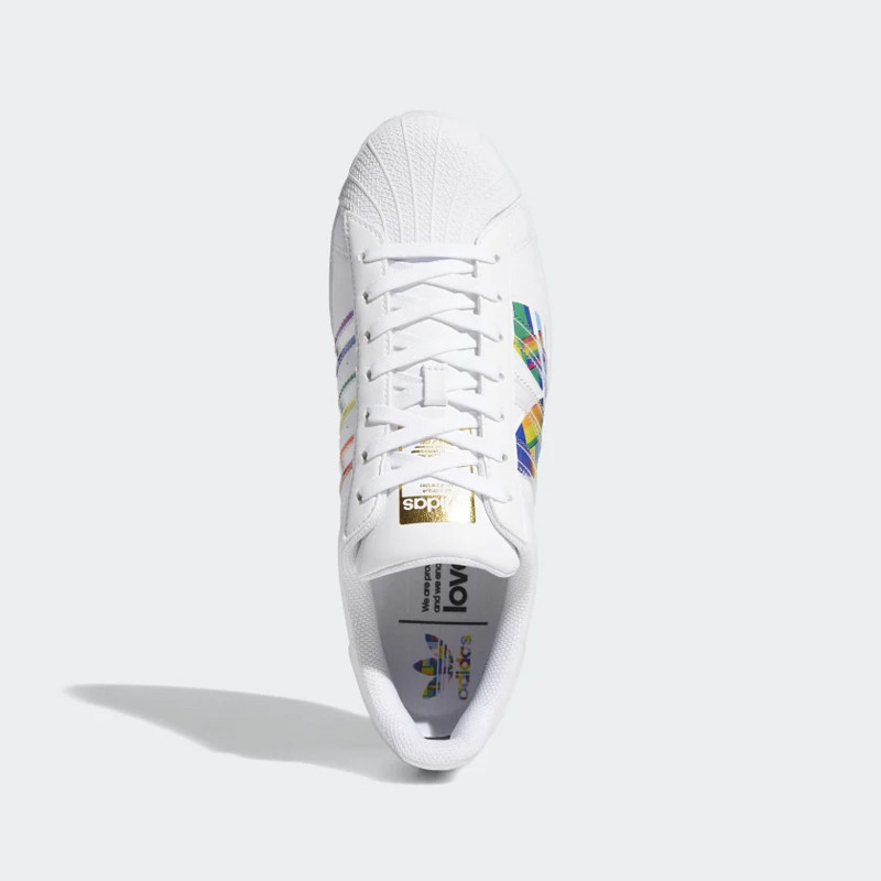 SEPATU SNEAKERS ADIDAS Superstar Pride