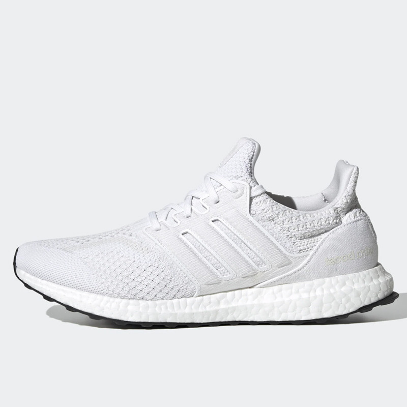 SEPATU LARI ADIDAS ULTRABOOST 5.0 DNA