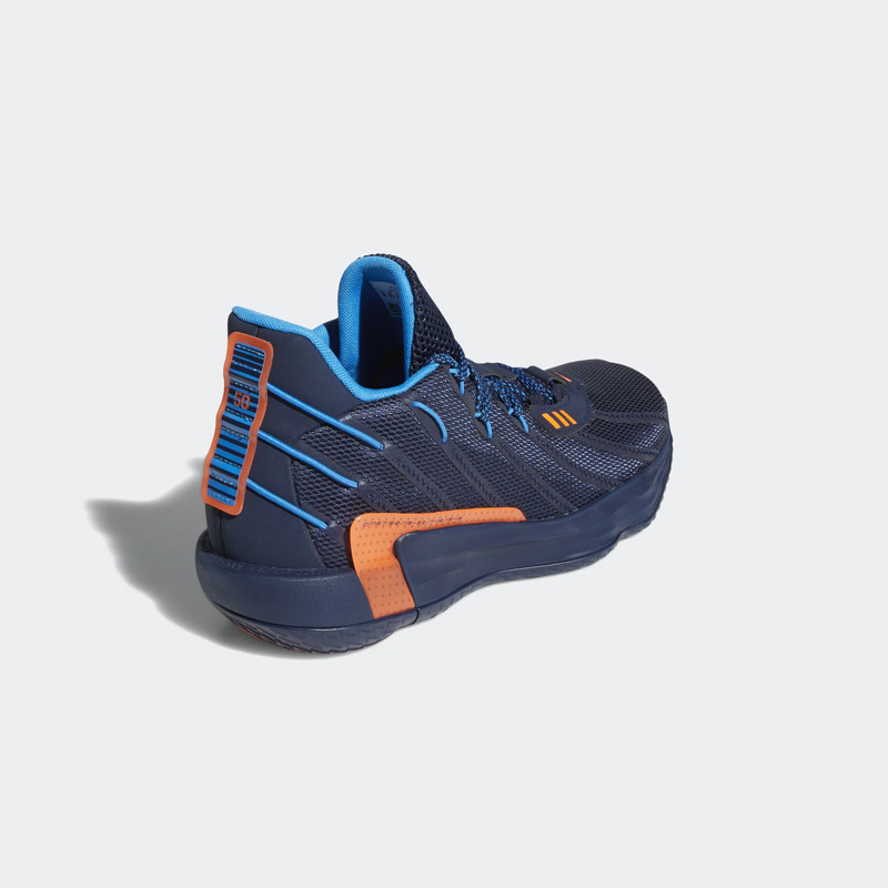 SEPATU BASKET ADIDAS Dame 7 Lights Out