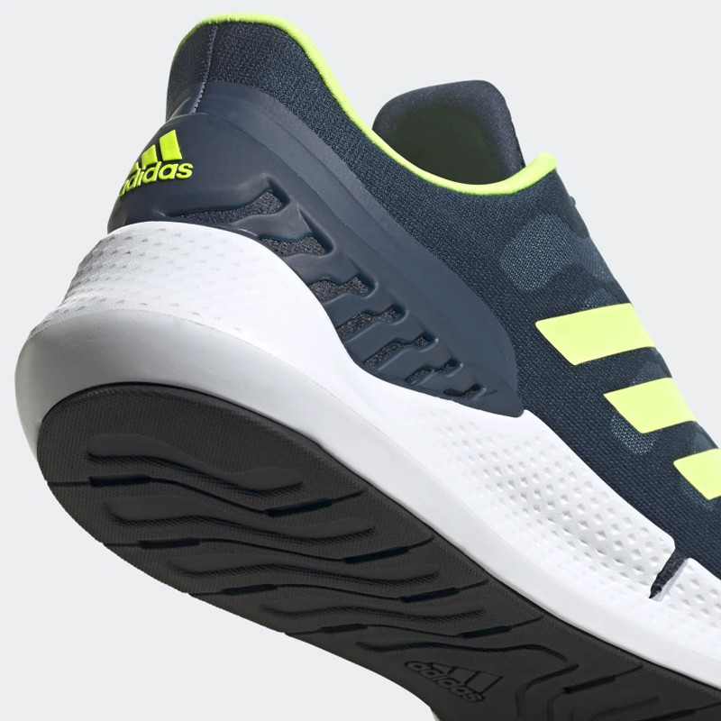 SEPATU LARI ADIDAS Climacool Ventania