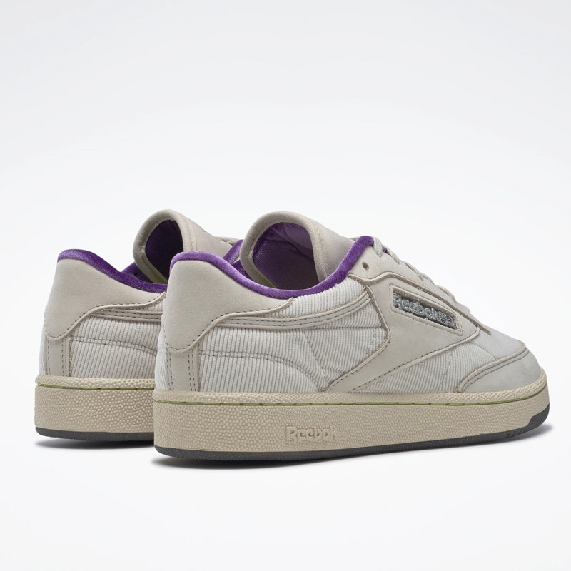 SEPATU SNEAKERS REEBOK Club C 85 X Minion