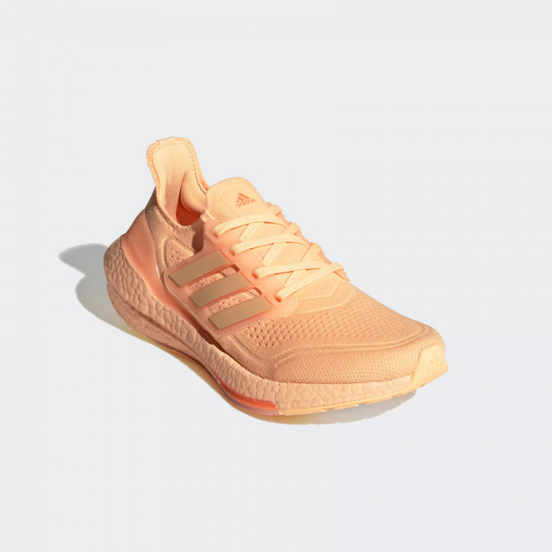 SEPATU LARI ADIDAS Wmns Ultraboost 21