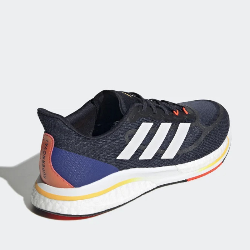 SEPATU LARI ADIDAS SUPERNOVA+