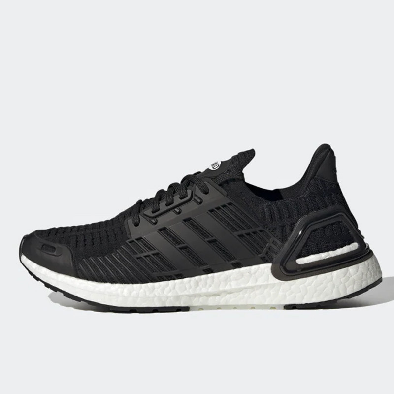 SEPATU LARI ADIDAS Ultraboost DNA CC_1