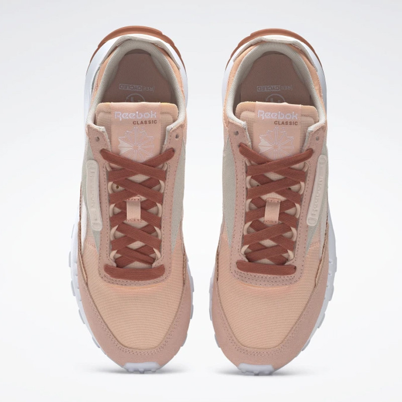 SEPATU SNEAKERS REEBOK Wmns Classic Leather Legacy