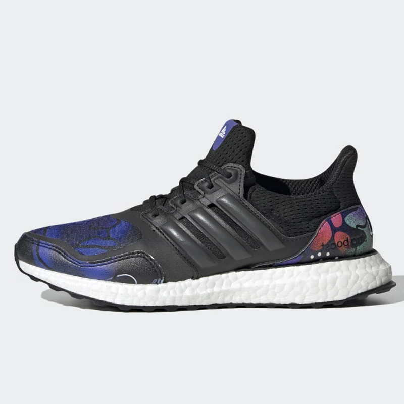 SEPATU LARI ADIDAS Wmns Ultraboost S&L Dna