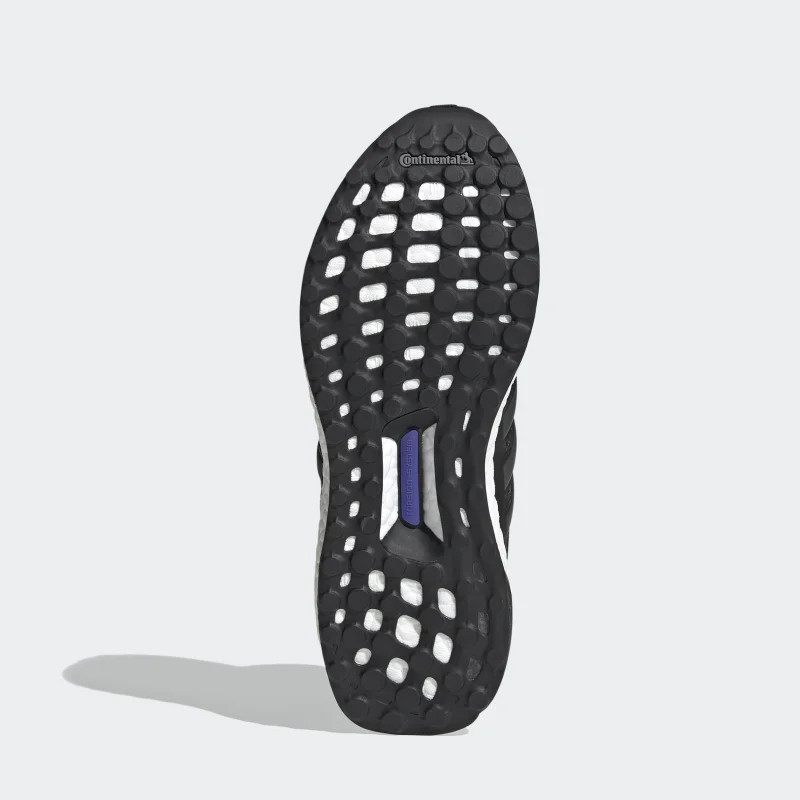 SEPATU LARI ADIDAS Wmns Ultraboost S&L Dna