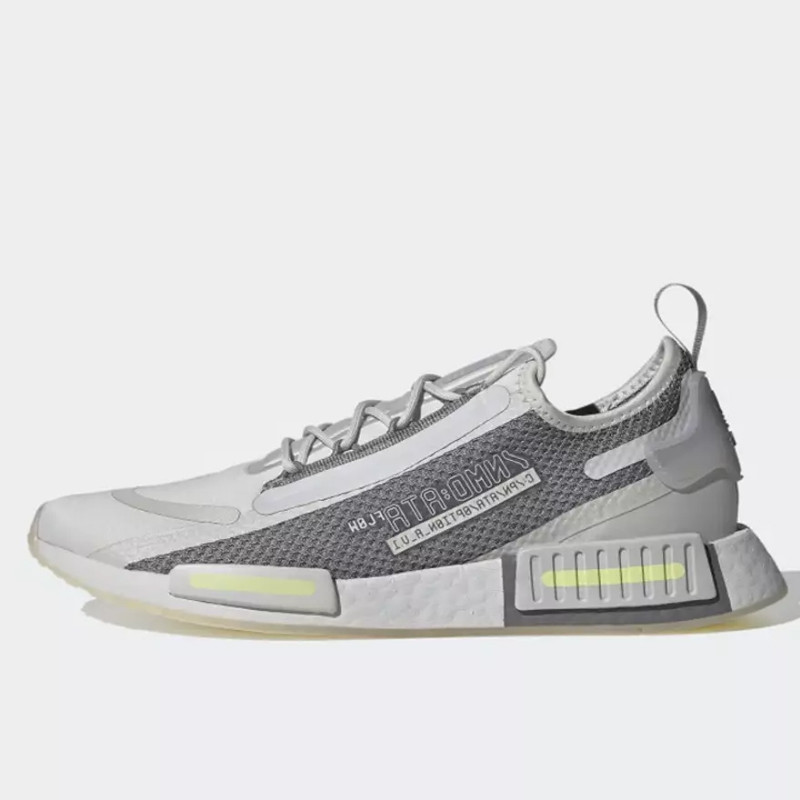 SEPATU SNEAKERS ADIDAS NMD_R1 Spectoo
