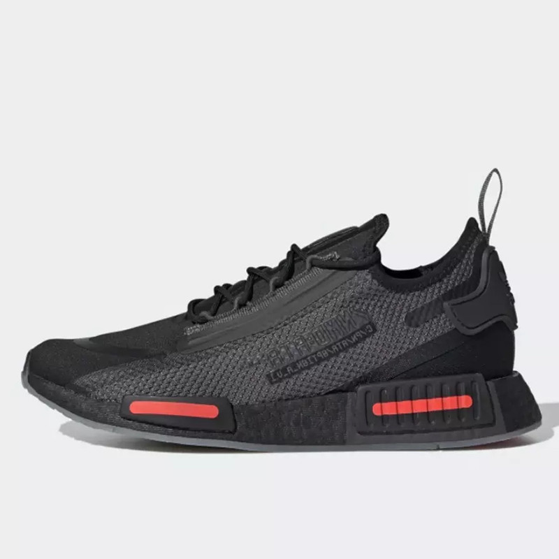SEPATU SNEAKERS ADIDAS NMD_R1 Spectoo