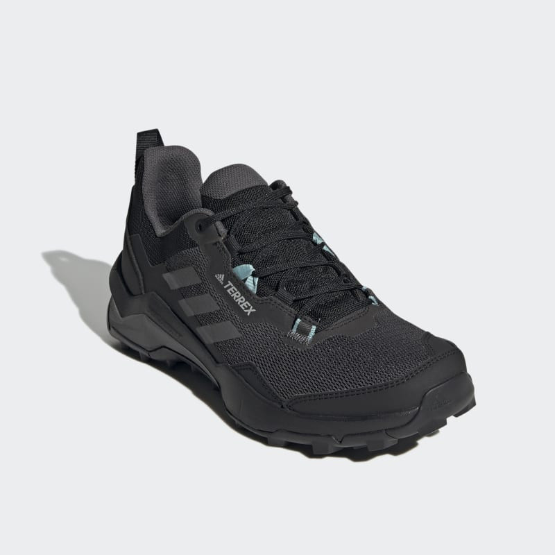 SEPATU TRAIL ADIDAS Wmns TERREX AX4 HIKING