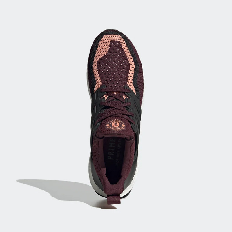SEPATU LARI ADIDAS Ultraboost Dna x  Manchester United Fans