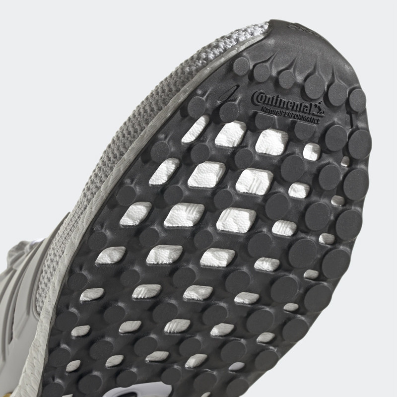 ULTRABOOST 4.0 DNA foto 4
