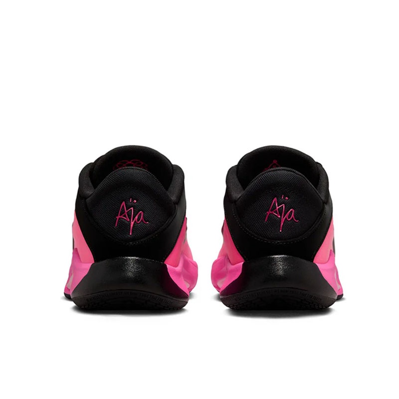 SEPATU BASKET NIKE WMNS A'ONE EP