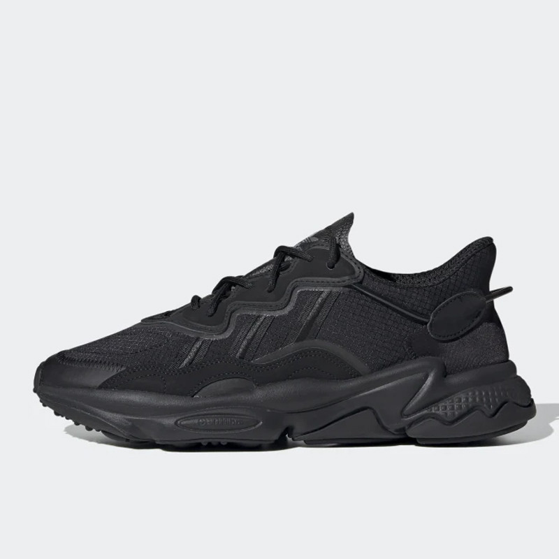SEPATU SNEAKERS ADIDAS OZWEEGO