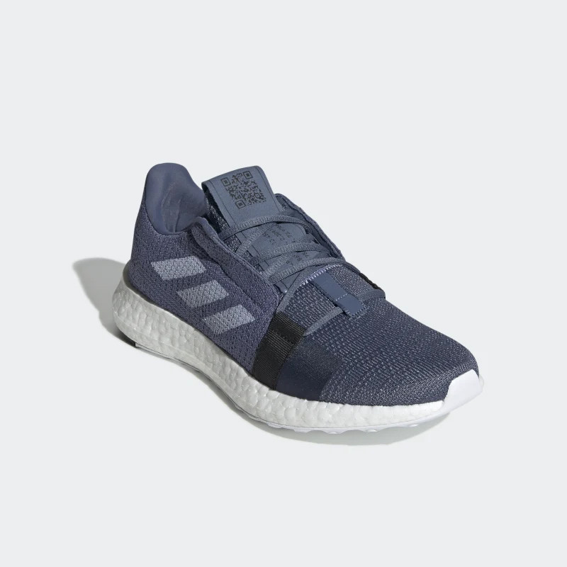SEPATU LARI ADIDAS Senseboost Go