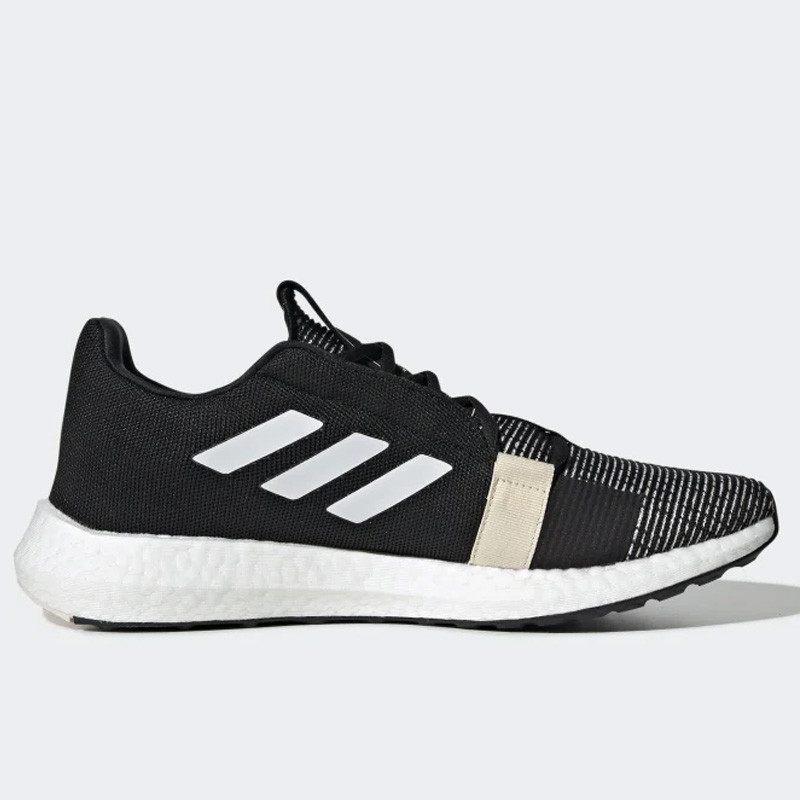 SEPATU LARI ADIDAS Senseboost Go