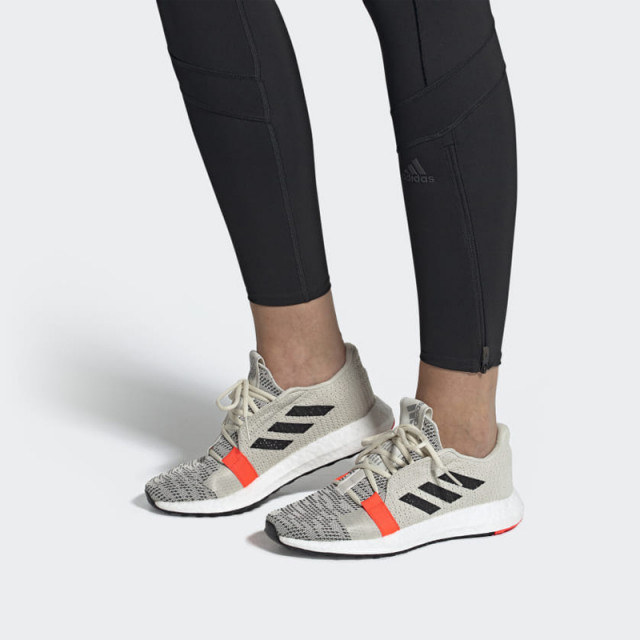 Wmns SenseBoost Go foto 2