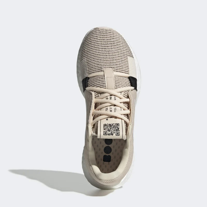 SEPATU LARI ADIDAS Wmns Senseboost Go