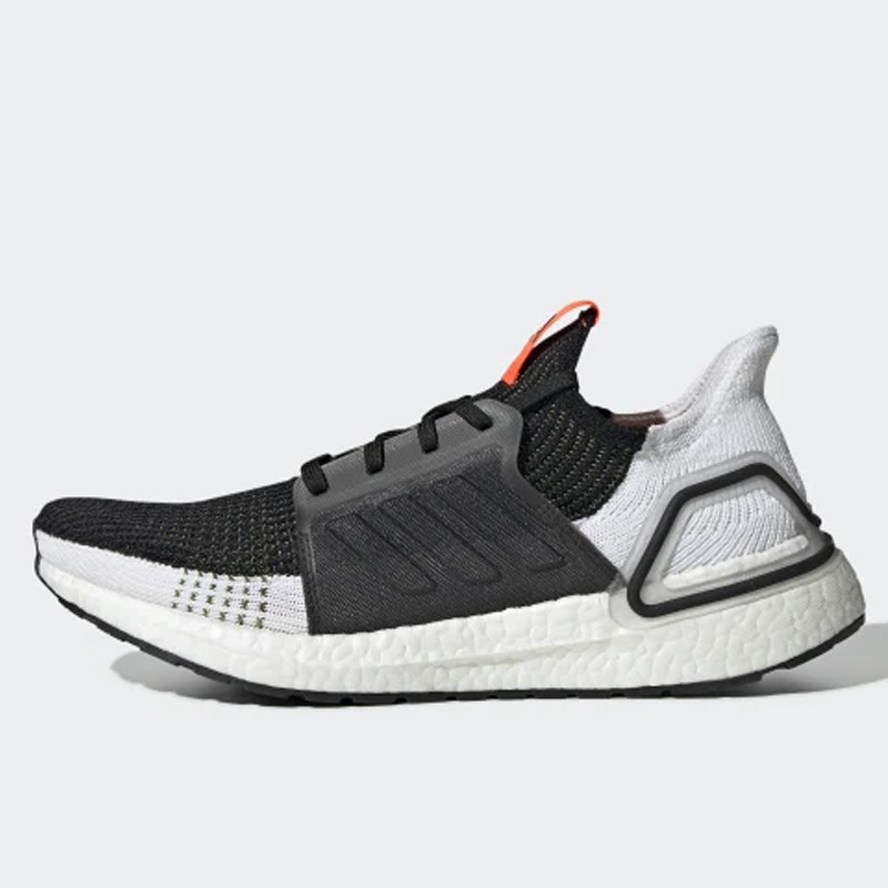 SEPATU LARI ADIDAS Ultraboost 19