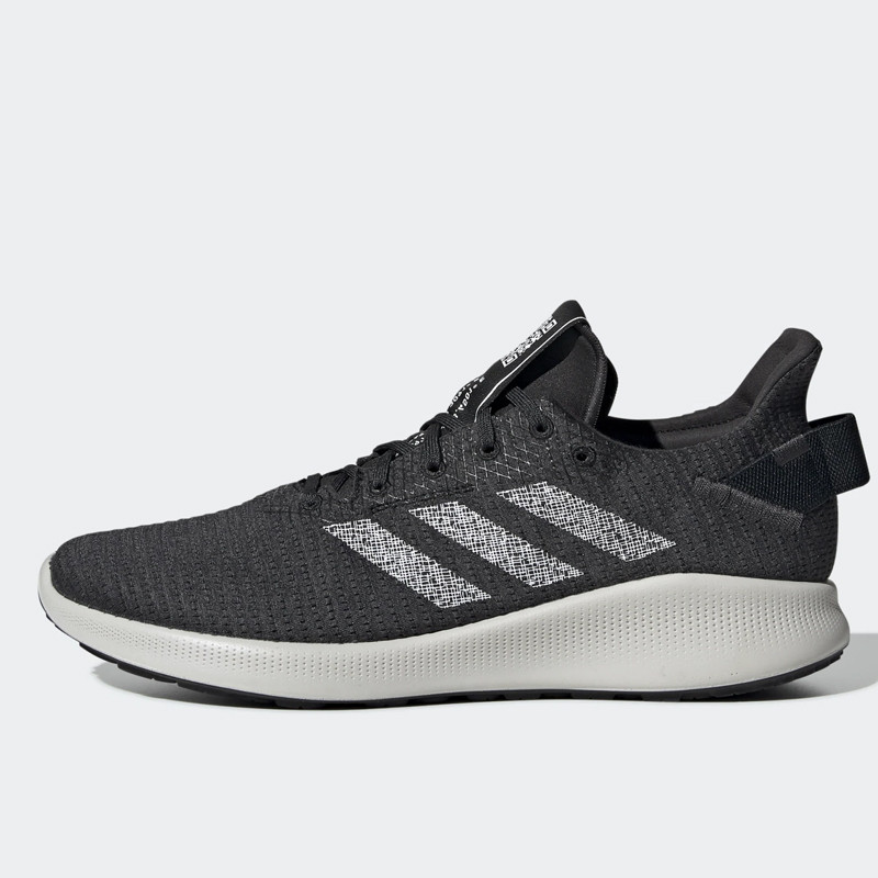 SEPATU LARI ADIDAS Sensebounce Plus Street