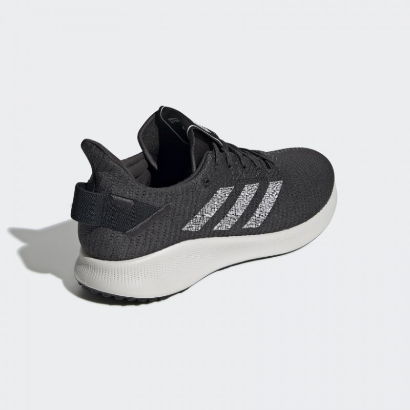 SEPATU LARI ADIDAS Sensebounce Plus Street