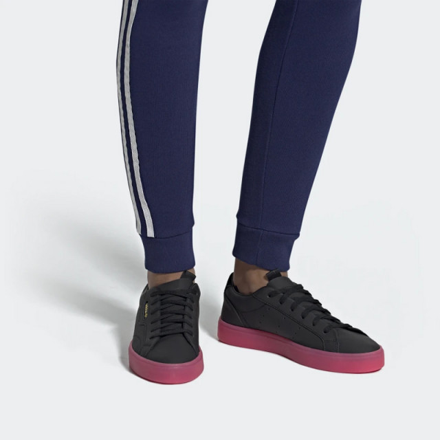 Wmns Sleek foto 2