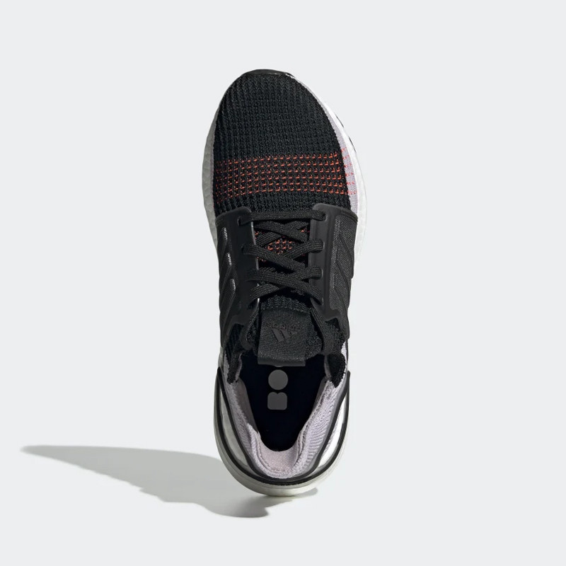 SEPATU LARI ADIDAS Wmns Ultraboost 19