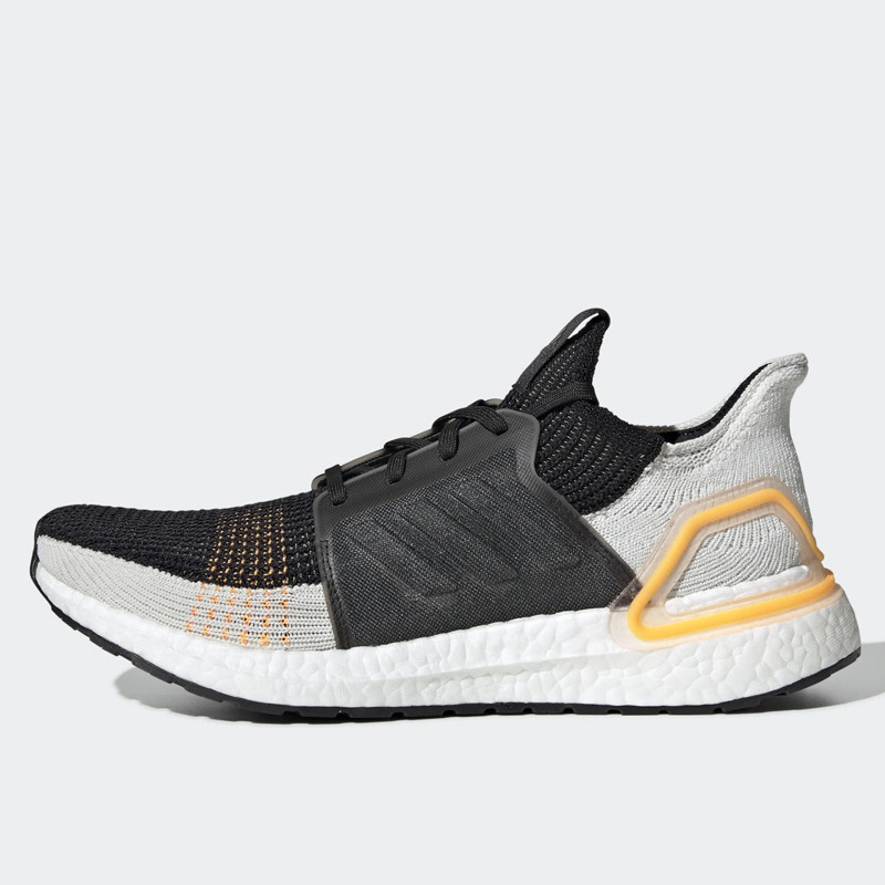 SEPATU LARI ADIDAS Ultraboost 19