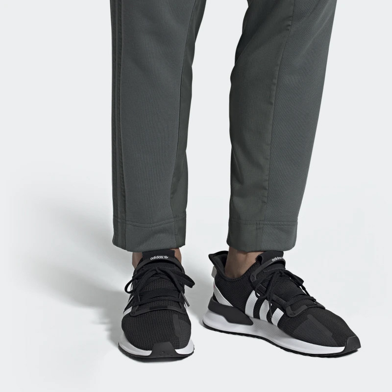 SEPATU SNEAKERS ADIDAS U_Path Run