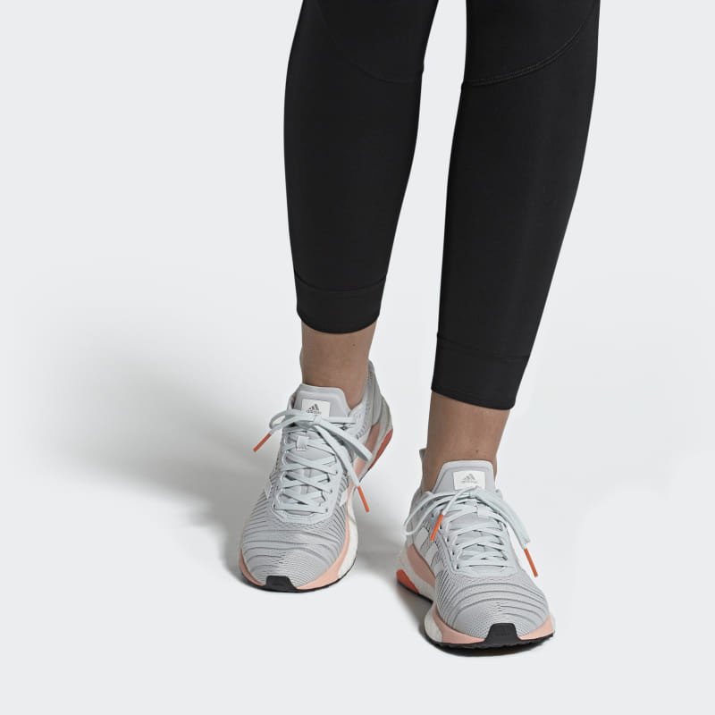 SEPATU LARI ADIDAS Wmns Solar Glide 19