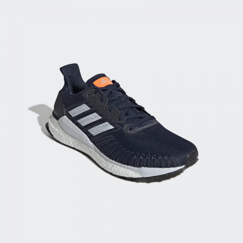 SEPATU LARI ADIDAS Solarboost 19