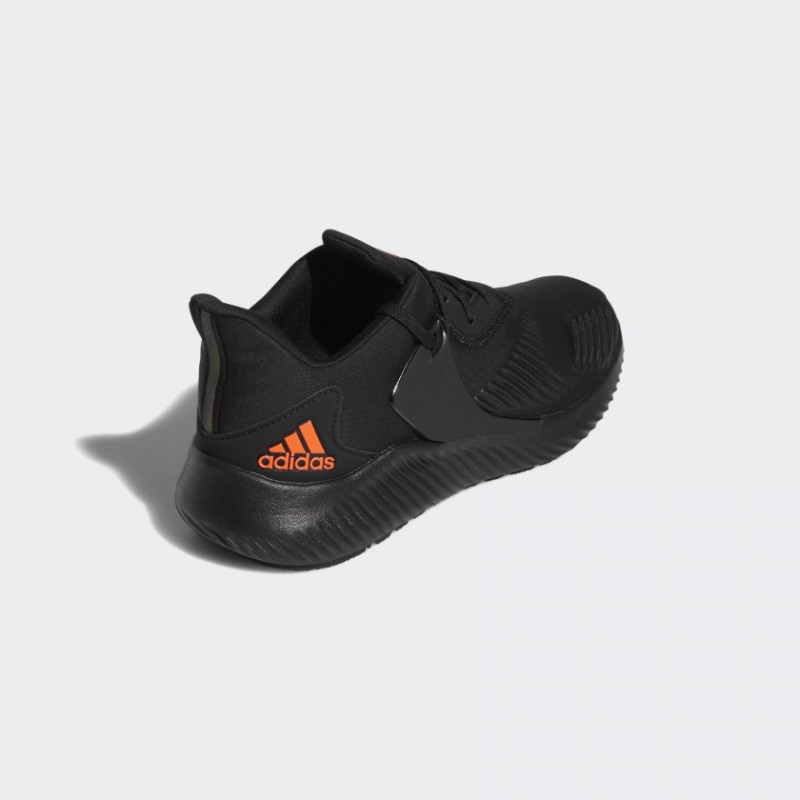 SEPATU LARI ADIDAS Alphabounce Rc 2