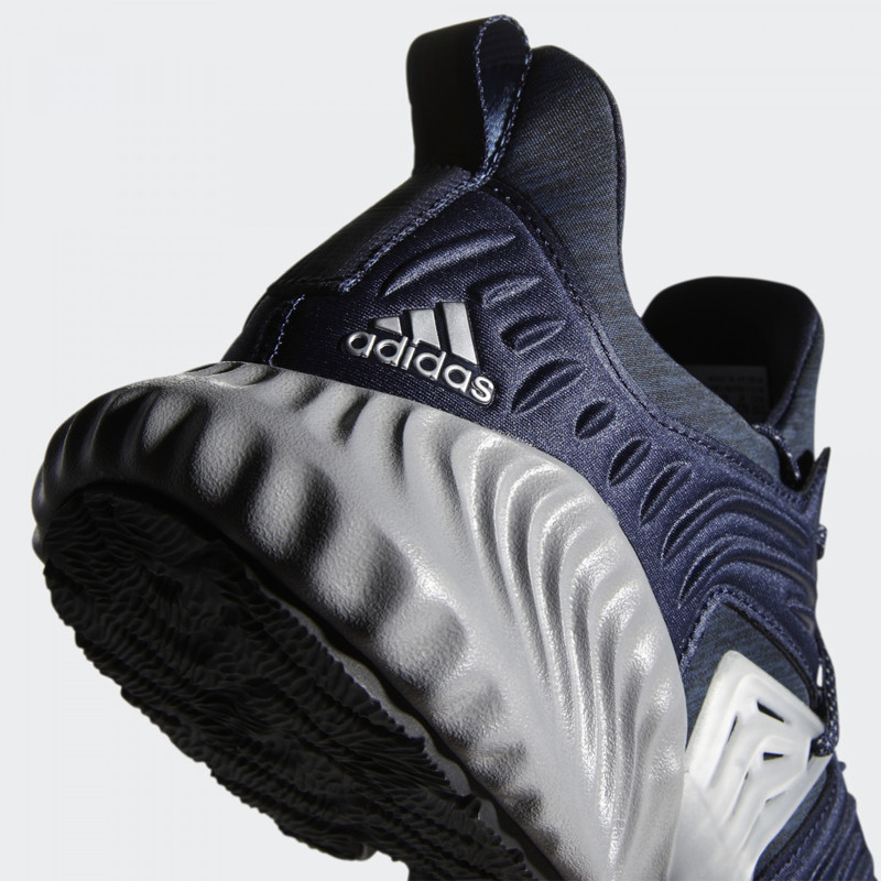 SEPATU LARI ADIDAS Alphabounce Instinct