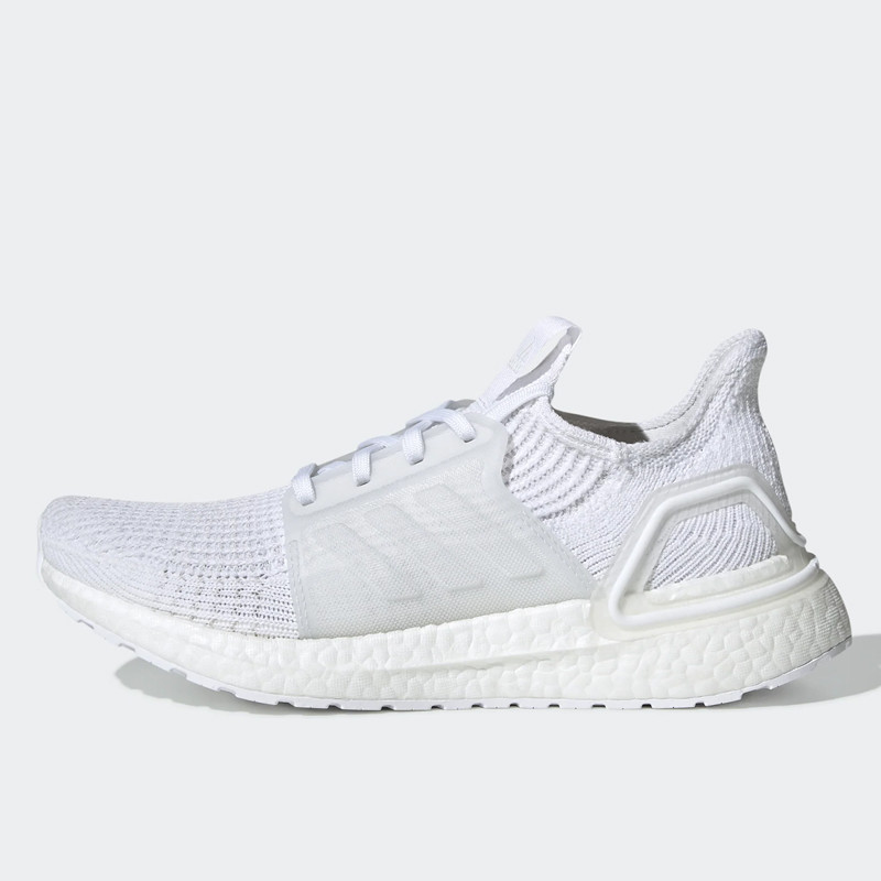 SEPATU LARI ADIDAS Wmns Ultraboost 19