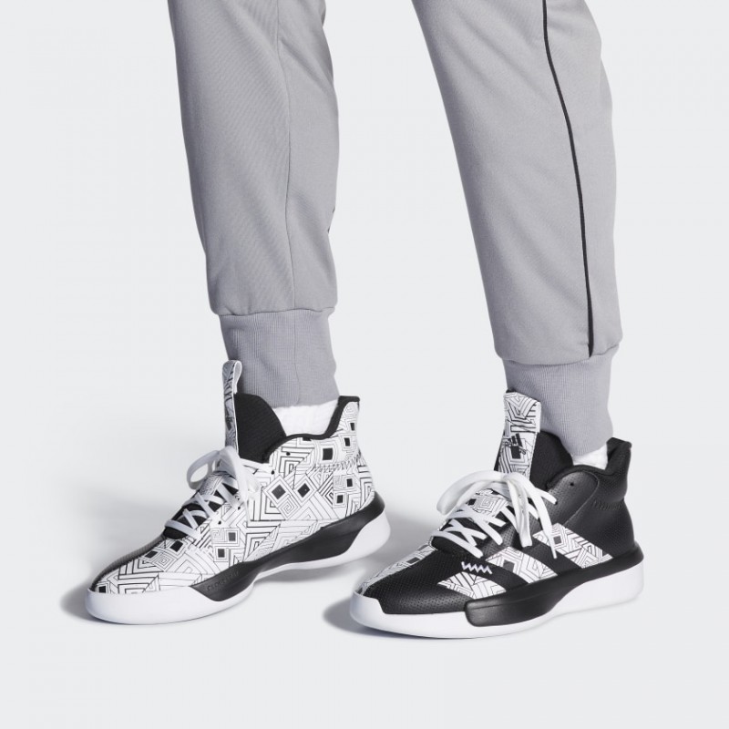 SEPATU BASKET ADIDAS Pro Next 2019