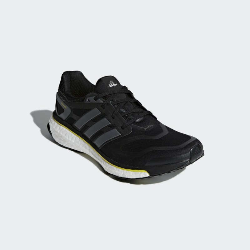 SEPATU LARI ADIDAS Energy Boost