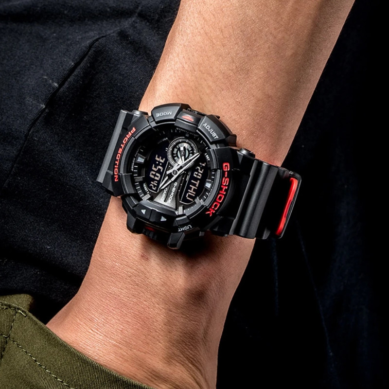 JAM TANGAN  CASIO G-shock Water Resistance 200M Red Black Resin Band