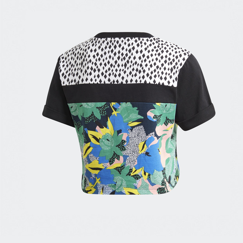 BAJU SNEAKERS ADIDAS Wmns Cropped Tee
