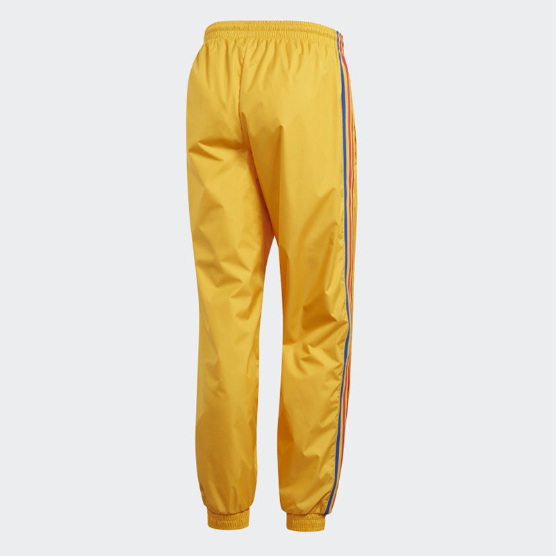 CELANA SNEAKERS ADIDAS 3D Trefoil 3-Stripes Track Pants