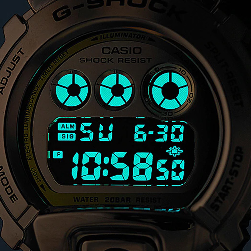 JAM TANGAN  CASIO G-Shock Metal Covered Gold Digital Dial Resin Strap