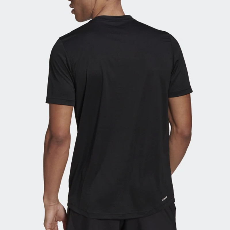 BAJU TRAINING ADIDAS Aeroready Designed To Move Sport Tee